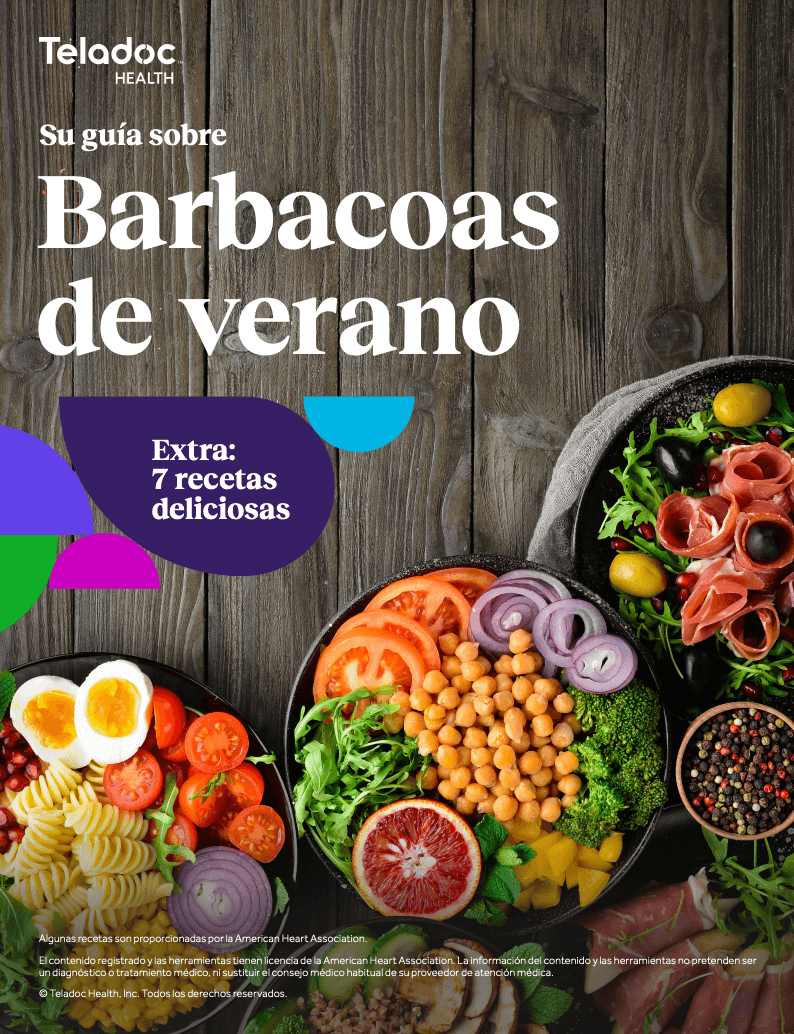 Portada de una guía titulada “Barbacoas de verano” de Teladoc Health, con un plato colorido de vegetales frescos y el texto “Extra: 7 recetas deliciosas”